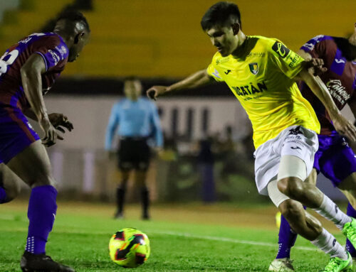 Igualdad entre Venados F.C y Atlante en el Carlos Iturralde